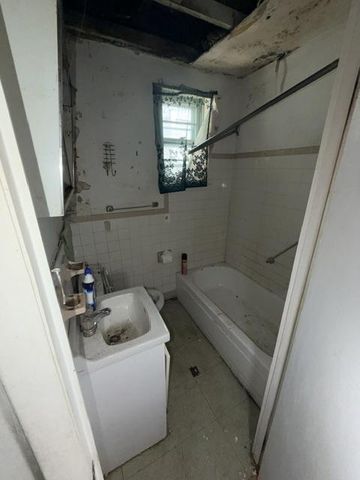 2031 N WOODSTOCK ST, Philadelphia, PA 19121