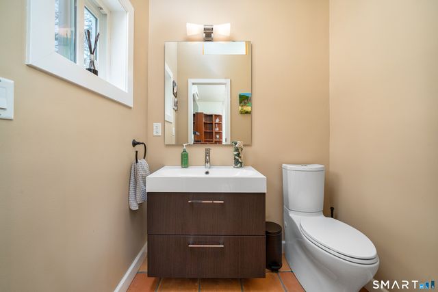 125 Country Club Road, Avon, CT 06001