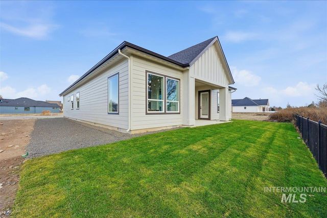 533 W Millstone St, Middleton, ID 83644