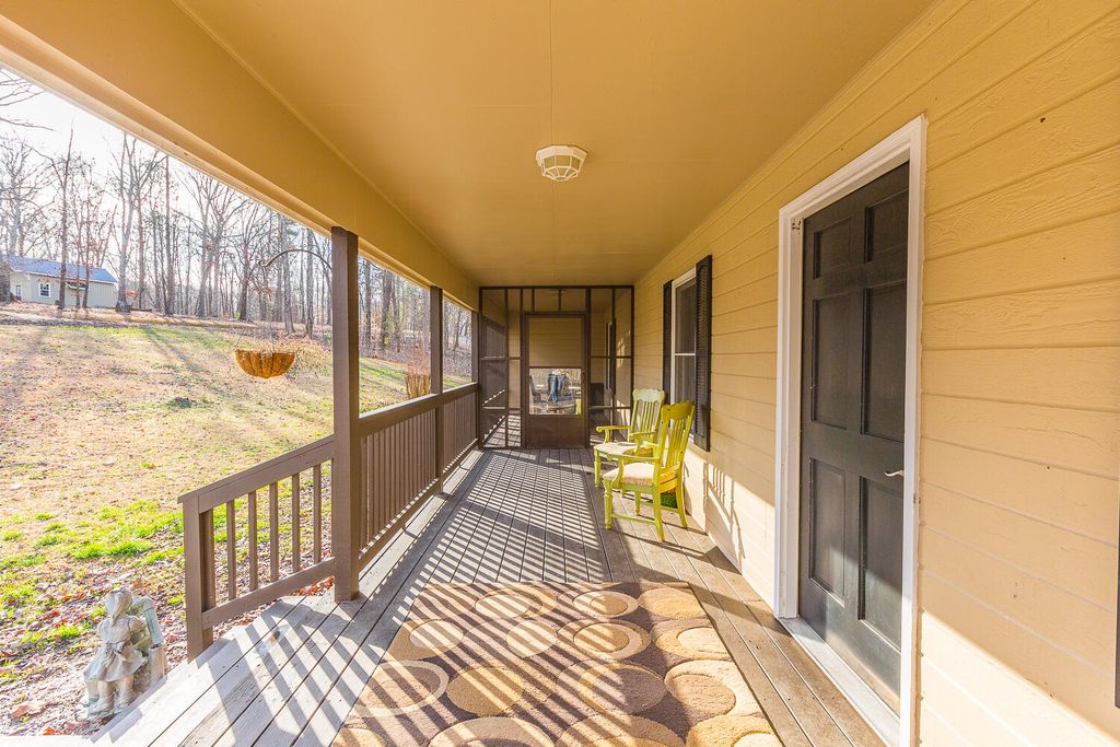 237 Windmill Drive, Chatsworth, GA 30705