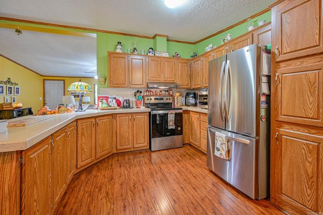 108 S Tilley Road, Hatfield, AR 71945