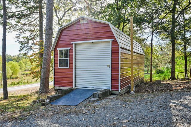 108 S Tilley Road, Hatfield, AR 71945