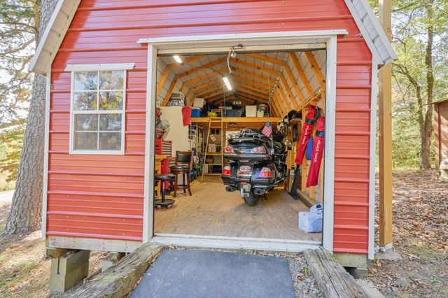 108 S Tilley Road, Hatfield, AR 71945