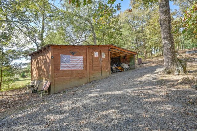 108 S Tilley Road, Hatfield, AR 71945