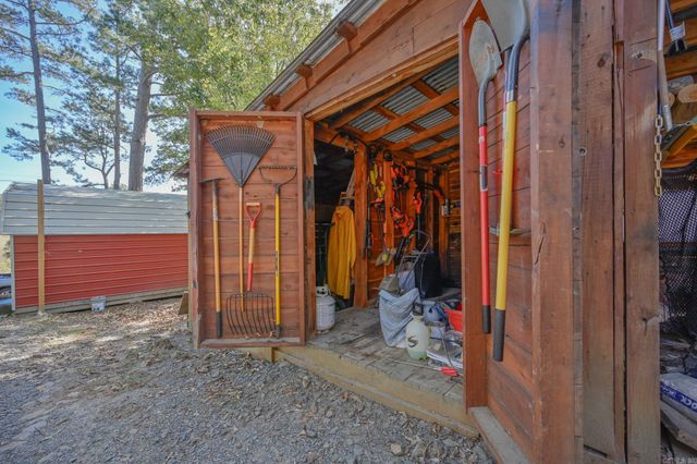 108 S Tilley Road, Hatfield, AR 71945