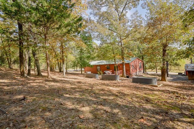 108 S Tilley Road, Hatfield, AR 71945