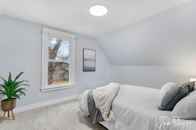 820 Lugers Road, Holland, MI 49423