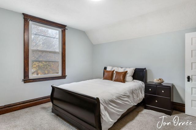 820 Lugers Road, Holland, MI 49423