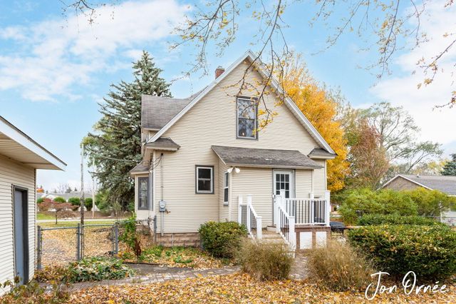 820 Lugers Road, Holland, MI 49423