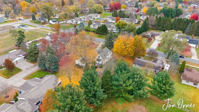 820 Lugers Road, Holland, MI 49423