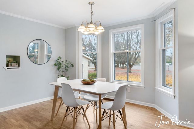 820 Lugers Road, Holland, MI 49423