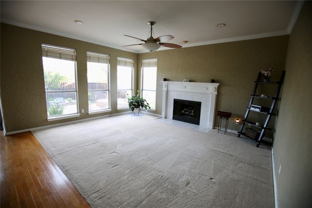 3748 Muirfield Drive, Carrollton, TX 75007
