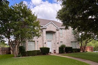 3748 Muirfield Drive, Carrollton, TX 75007