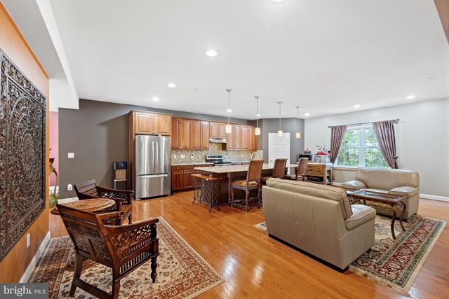 202 BONHILL DR, Fort Washington, MD 20744
