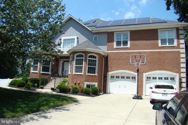 202 BONHILL DR, Fort Washington, MD 20744