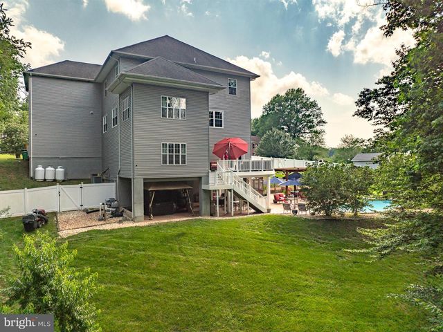 202 BONHILL DR, Fort Washington, MD 20744