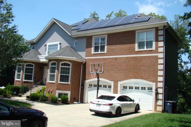 202 BONHILL DR, Fort Washington, MD 20744