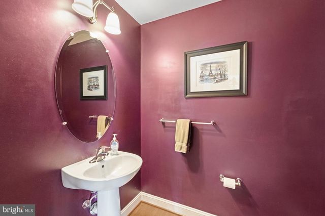 202 BONHILL DR, Fort Washington, MD 20744