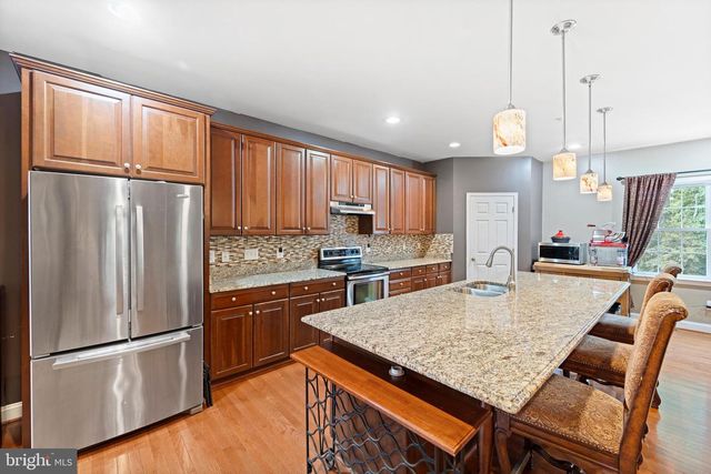 202 BONHILL DR, Fort Washington, MD 20744