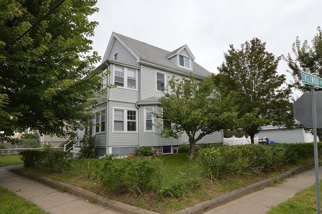 29 Walsh Ave 2, Peabody, MA 01960