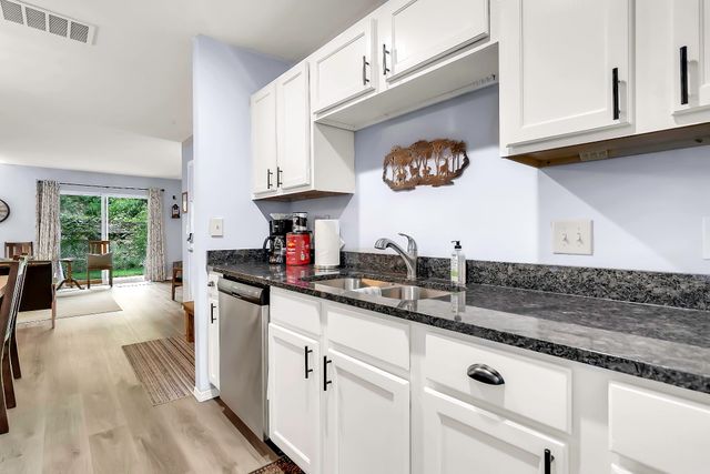 2963 Vineyards Parkway 1, Branson, MO 65616