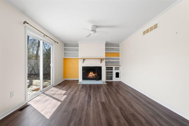 2431 Roanoke Drive, Ypsilanti, MI 48197