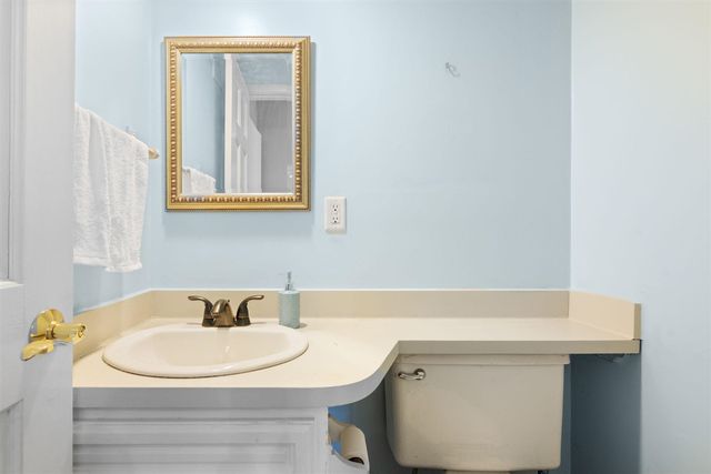 2431 Roanoke Drive, Ypsilanti, MI 48197