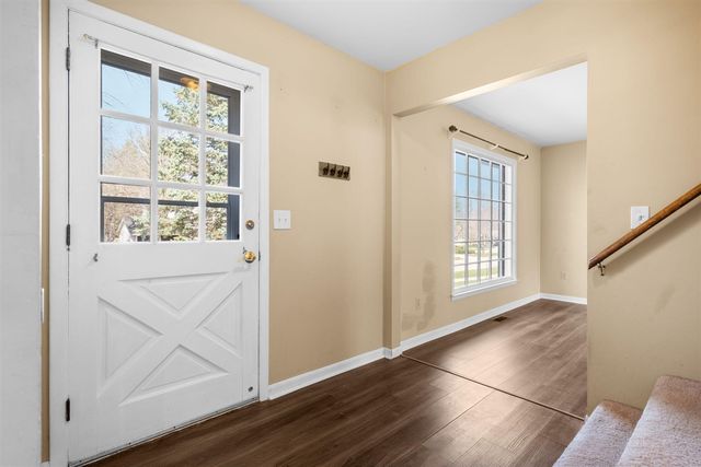 2431 Roanoke Drive, Ypsilanti, MI 48197