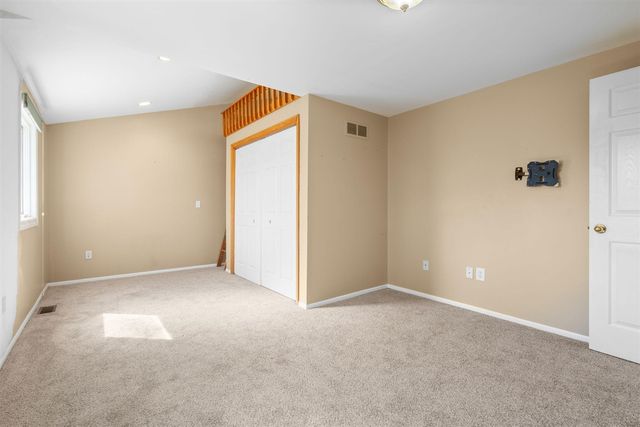 2431 Roanoke Drive, Ypsilanti, MI 48197