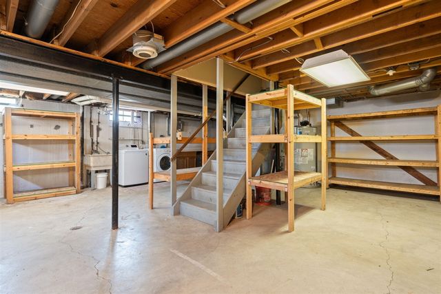 2431 Roanoke Drive, Ypsilanti, MI 48197