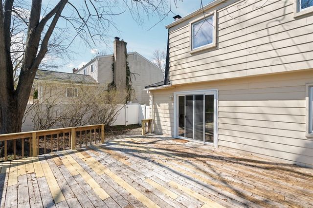 2431 Roanoke Drive, Ypsilanti, MI 48197