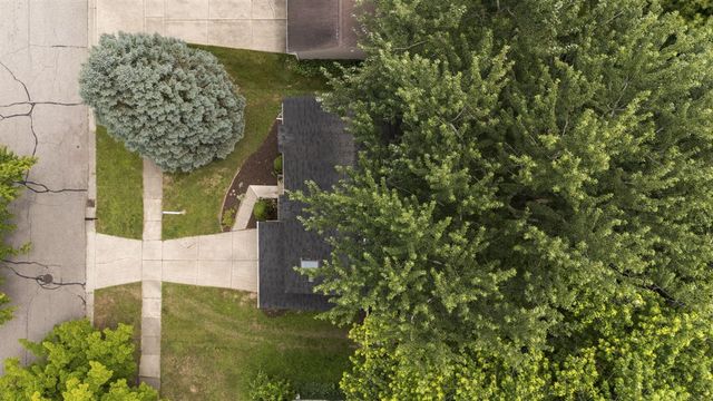 2431 Roanoke Drive, Ypsilanti, MI 48197