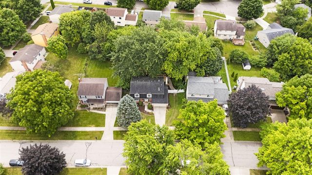 2431 Roanoke Drive, Ypsilanti, MI 48197