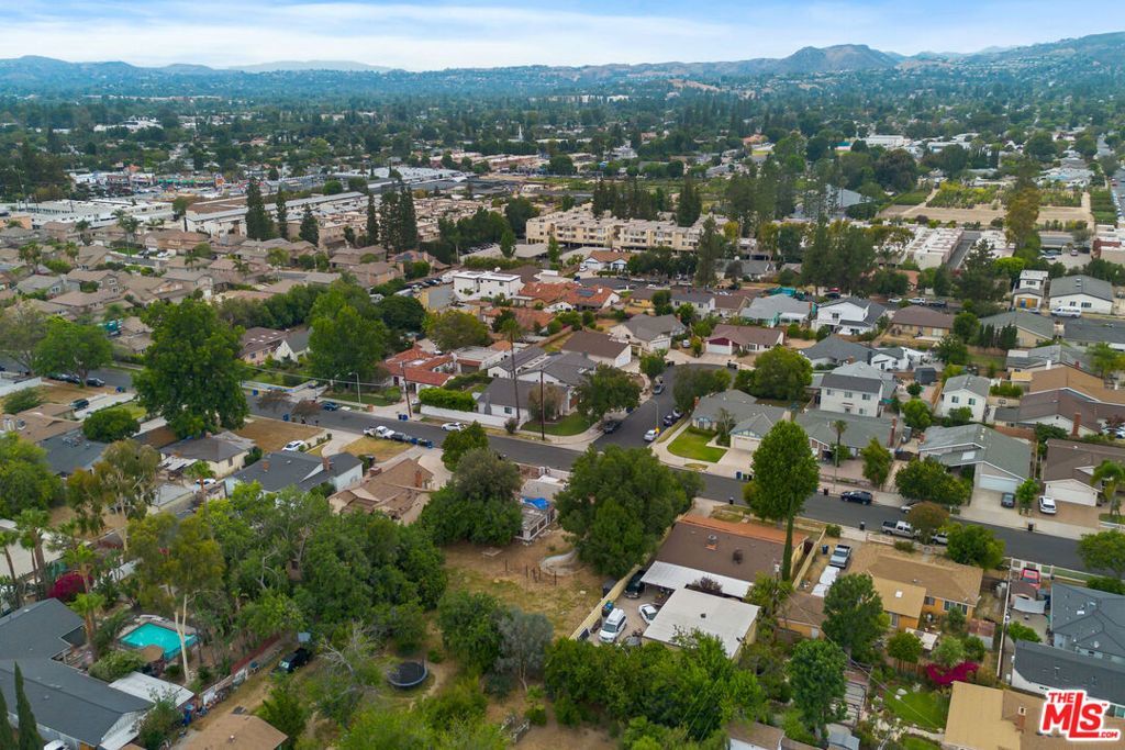 Image 20 of property listing at 7800 Jordan Avenue, Los Angeles, CA 91304