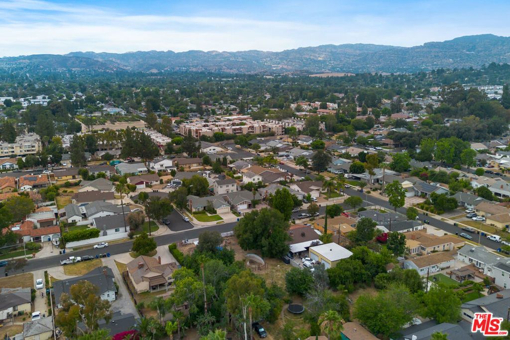 Image 22 of property listing at 7800 Jordan Avenue, Los Angeles, CA 91304