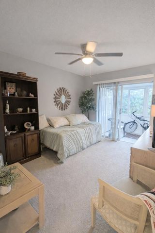 100 E Kingswood E, West Palm Beach, FL 33417