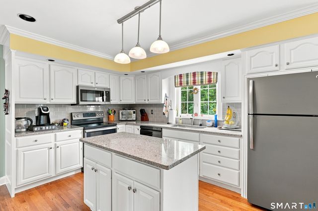 263 Georgetown Drive, Watertown, CT 06795