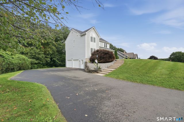 263 Georgetown Drive, Watertown, CT 06795