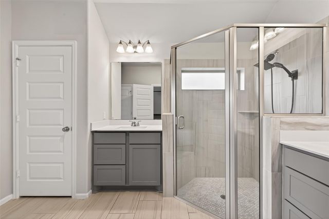 10807 Cassiopeia Creek Circle, Richmond, TX 77406