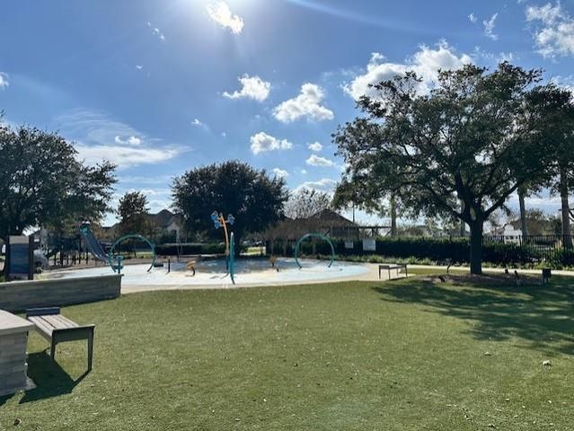 10807 Cassiopeia Creek Circle, Richmond, TX 77406