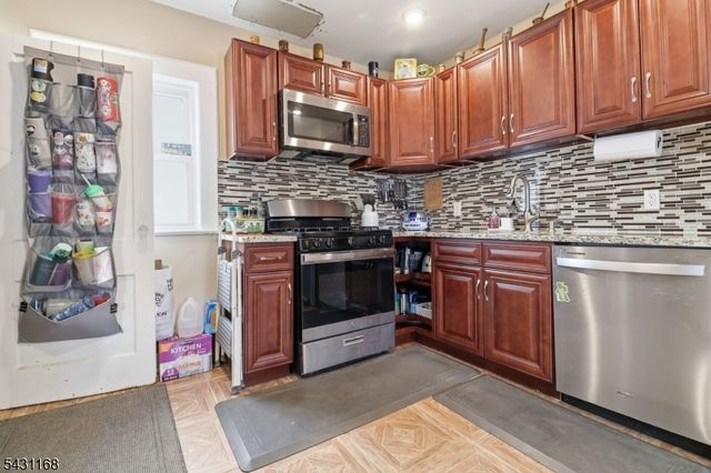 247 Myrtle Ave, Irvington Twp., NJ 07111