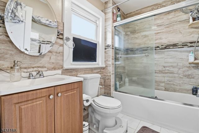 247 Myrtle Ave, Irvington Twp., NJ 07111
