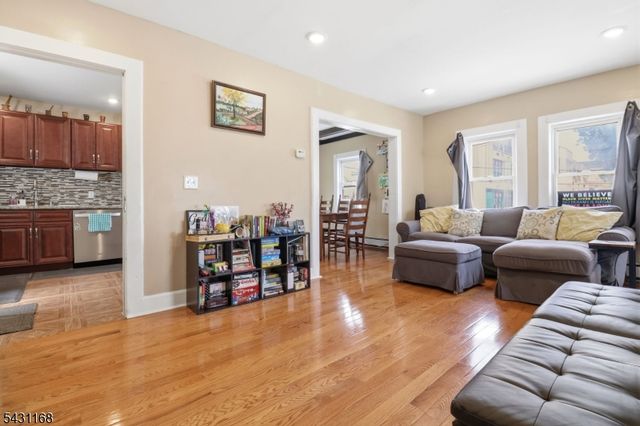 247 Myrtle Ave, Irvington Twp., NJ 07111