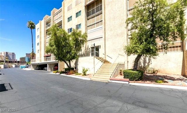 730 South Royal Crest Circle 414, Las Vegas, NV 89169