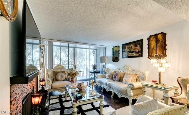 730 South Royal Crest Circle 414, Las Vegas, NV 89169