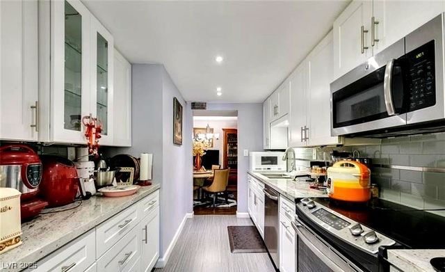 730 South Royal Crest Circle 414, Las Vegas, NV 89169