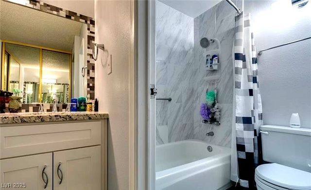 730 South Royal Crest Circle 414, Las Vegas, NV 89169