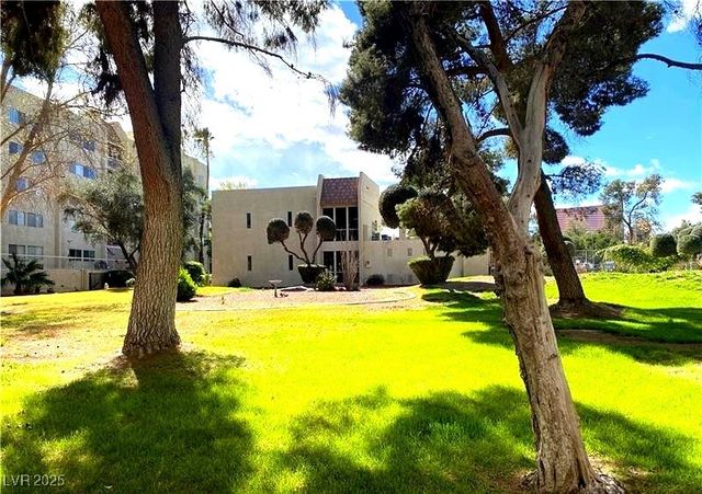 730 South Royal Crest Circle 414, Las Vegas, NV 89169