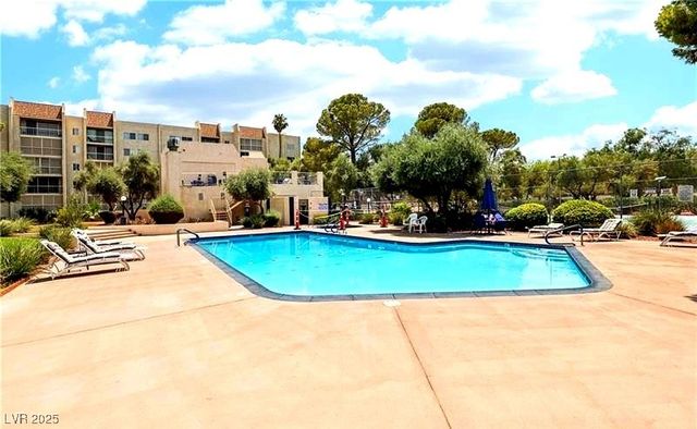 730 South Royal Crest Circle 414, Las Vegas, NV 89169