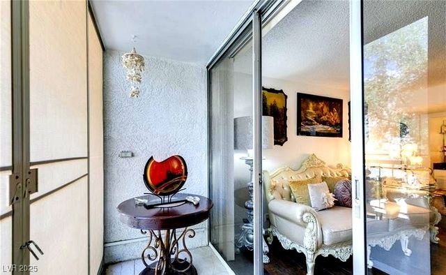 730 South Royal Crest Circle 414, Las Vegas, NV 89169